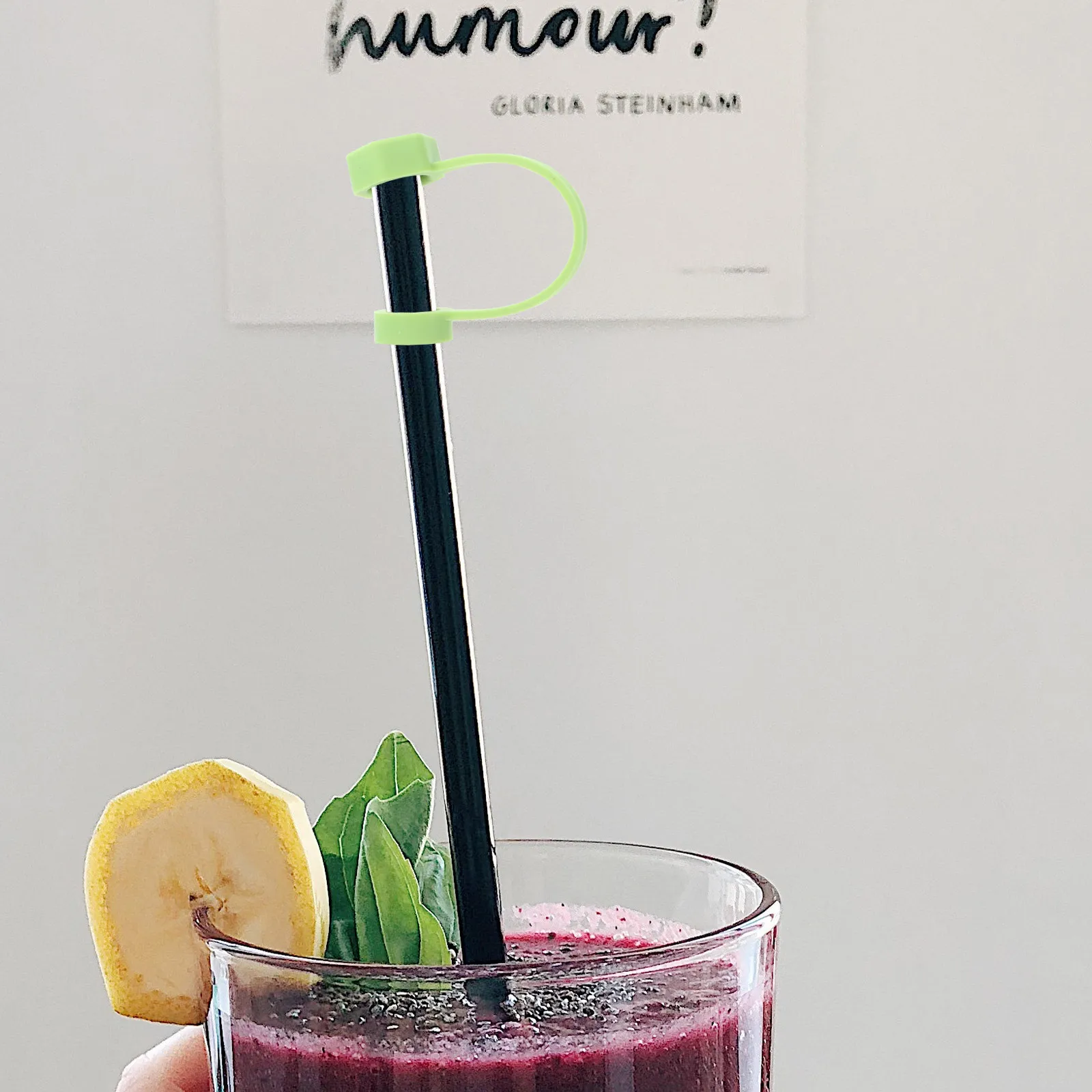 

12 Pieces Transparent White Silicone Anti spill Plug Straw Covers Cap Tips End Protector for Cup Reusable Safe Practical