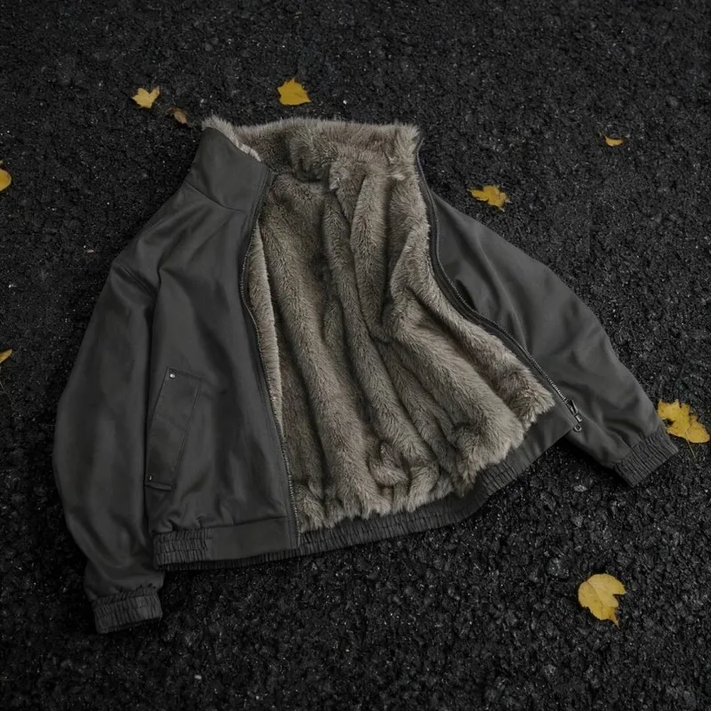 يتم ارتداء معاطف الزوجين السميكة المصنوعة من الصوف الشتوي للرجال سترات مبطنة بالقطن ذات لونين فضي وأزرق ثقيل على كلا الجانبين #5