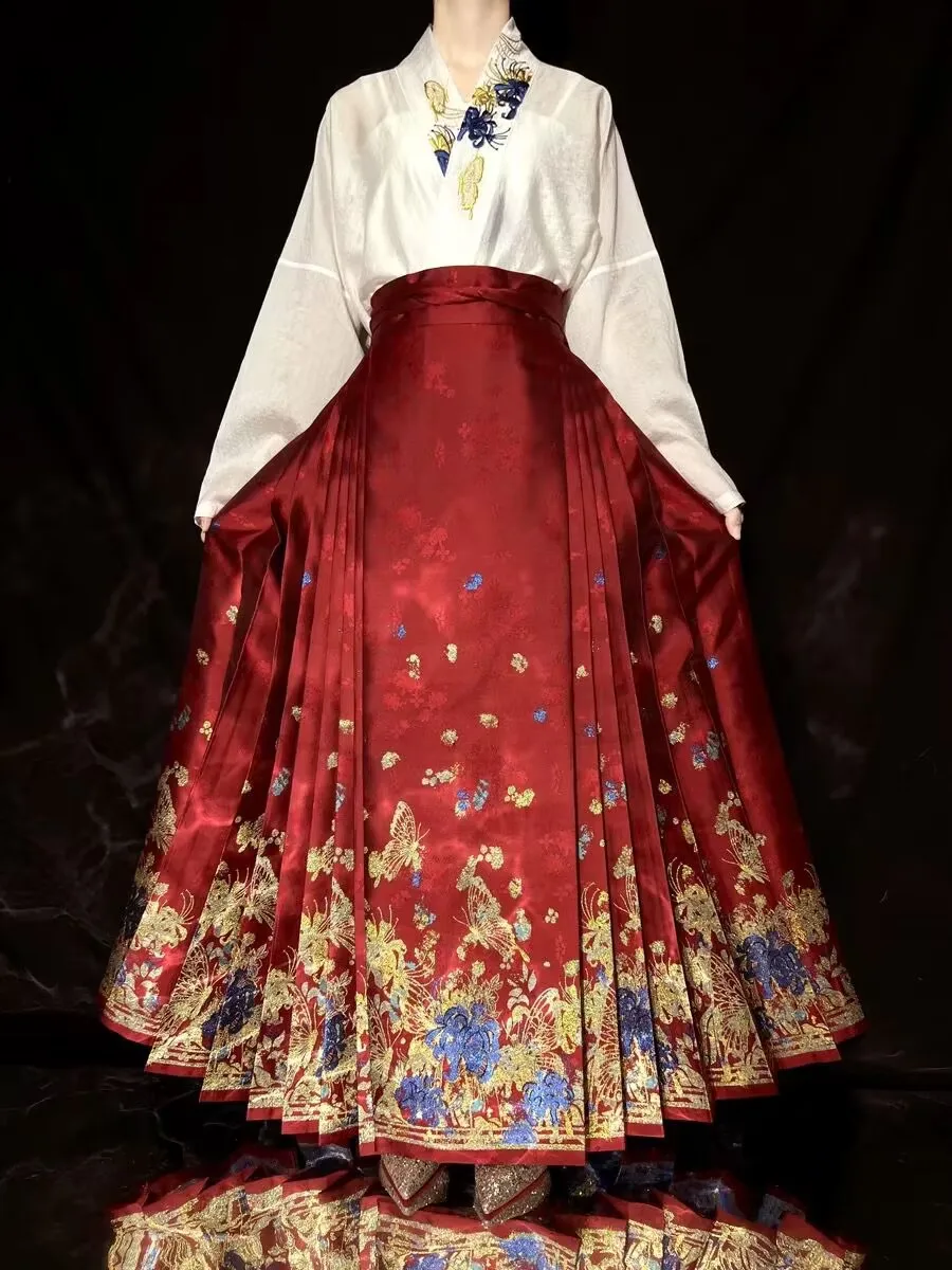 Ming Dynasty Hanfu Horse Face Skirt Women Chinese New Year Costume Embroidery Weaving Gold Red Blue Black Hanfu Pleats Skirt