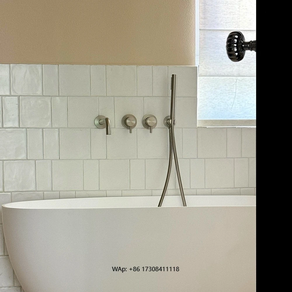 

Simple brushed nickel wall-mounted rain shower set Brass hand bathtub mixer faucet set