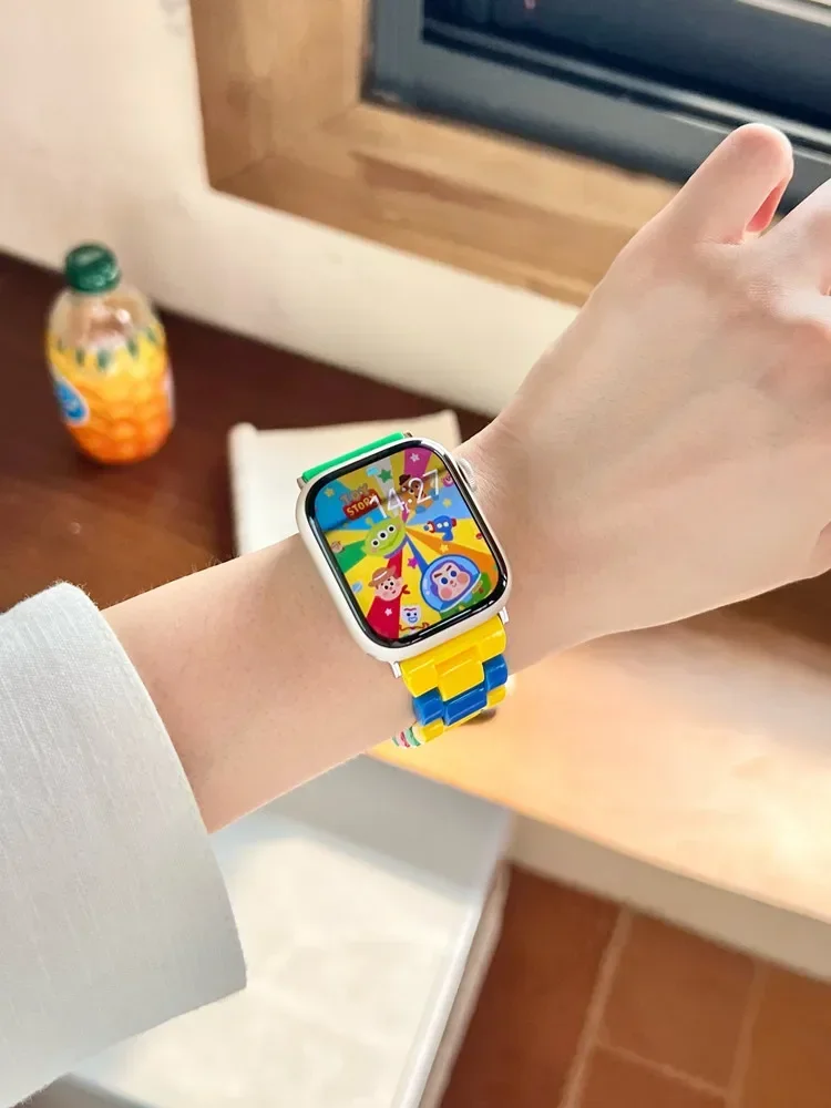 น่ารักสายรุ้งพลาสติกสําหรับ Apple Watch Band 41/45 40/44 46 มม.ที่มีสีสันสร้อยข้อมือสําหรับ iWatch10 49 ultra 9 8 7SE 6 5 4 38/42