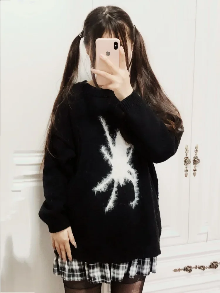 

New Spring Harajuku Gothic Hot Girls Black Spider Print Hip Hop Knitting Long Sleeve Top Fashion Punk Pullover Cool Girl