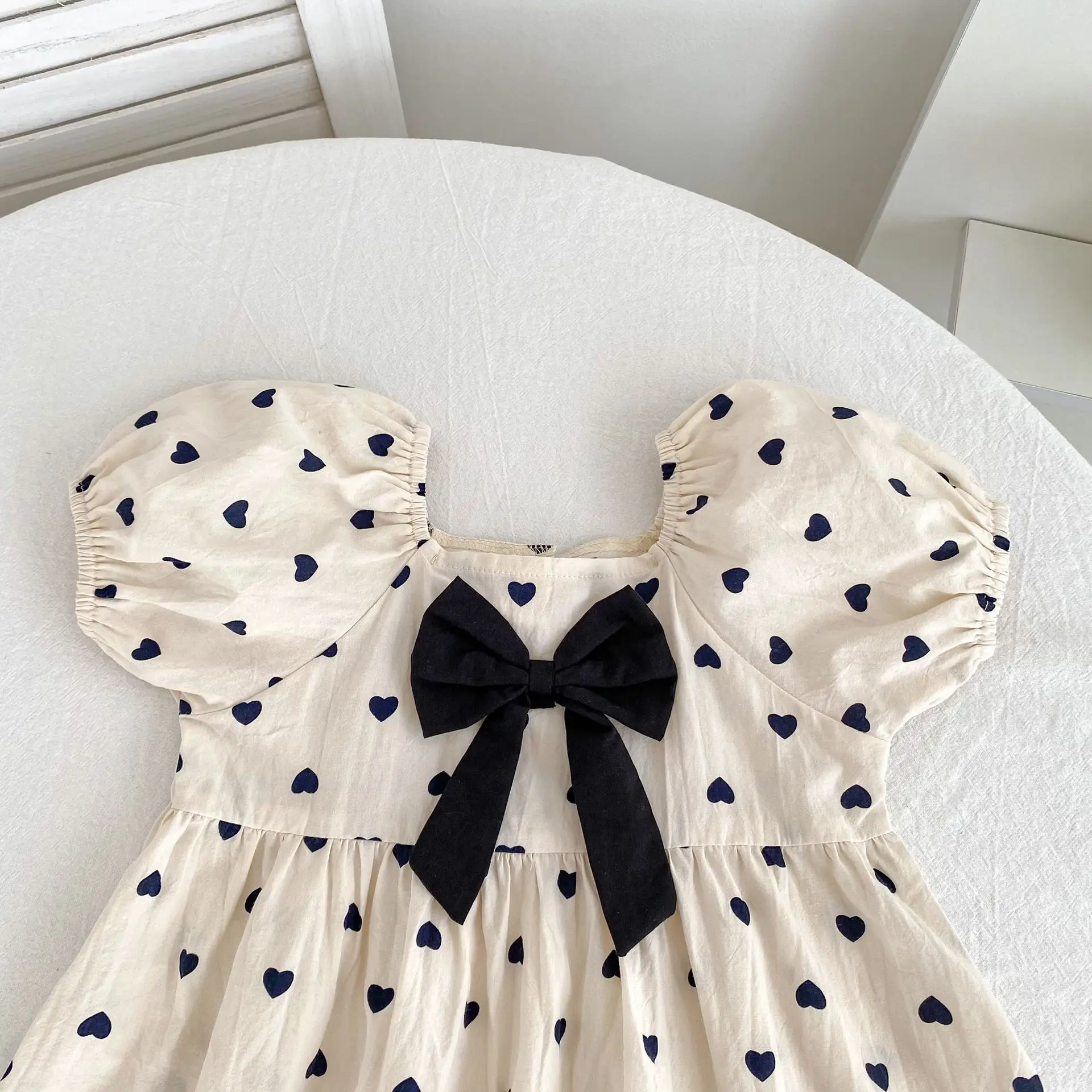 2026 Neues Frühlings-Schwesterkleid 2-6 Jahre Mädchen Partykleid Baumwolle Kinder Herzförmiges Kleid 0-24 Monate Baby Mädchen Kurzarm Bedruckter Strampler – Detail 22