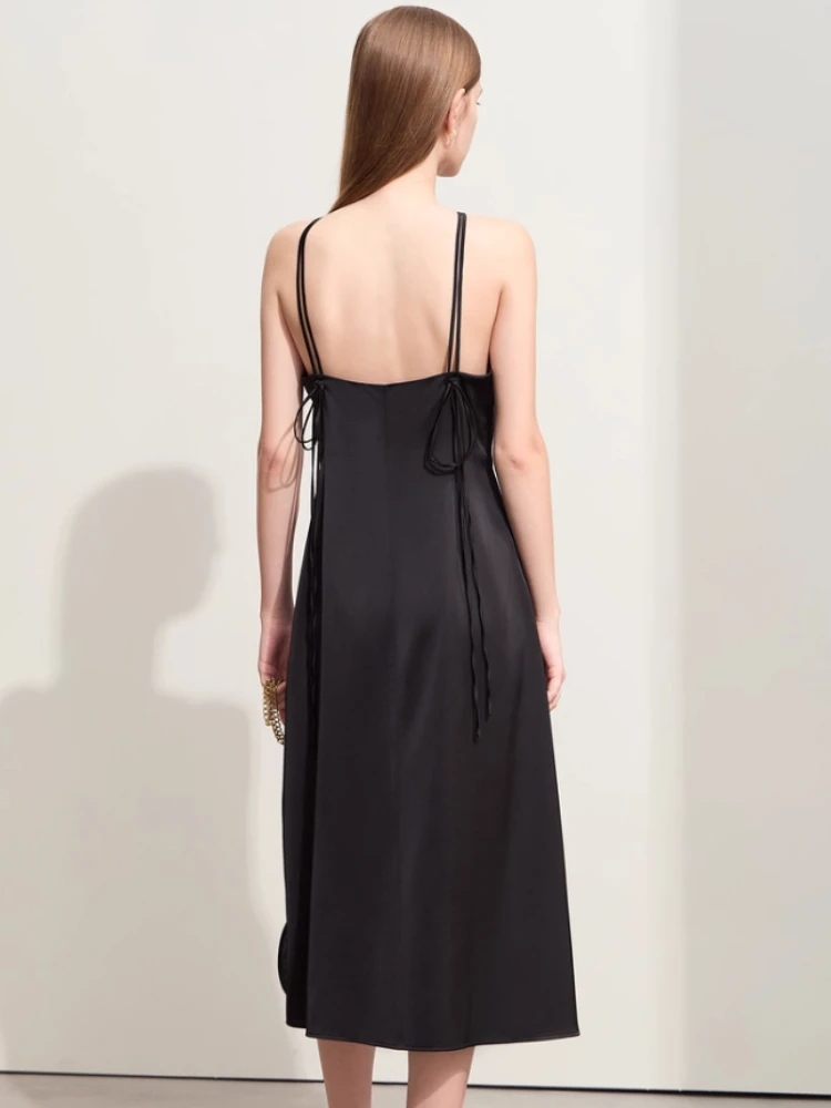 Amii ミニマリズム レディース ワンピース 2025 女性用 夏新作 キャミソールワンピース エレガント モダン スリム 無地 ファッション レディース服 12452057