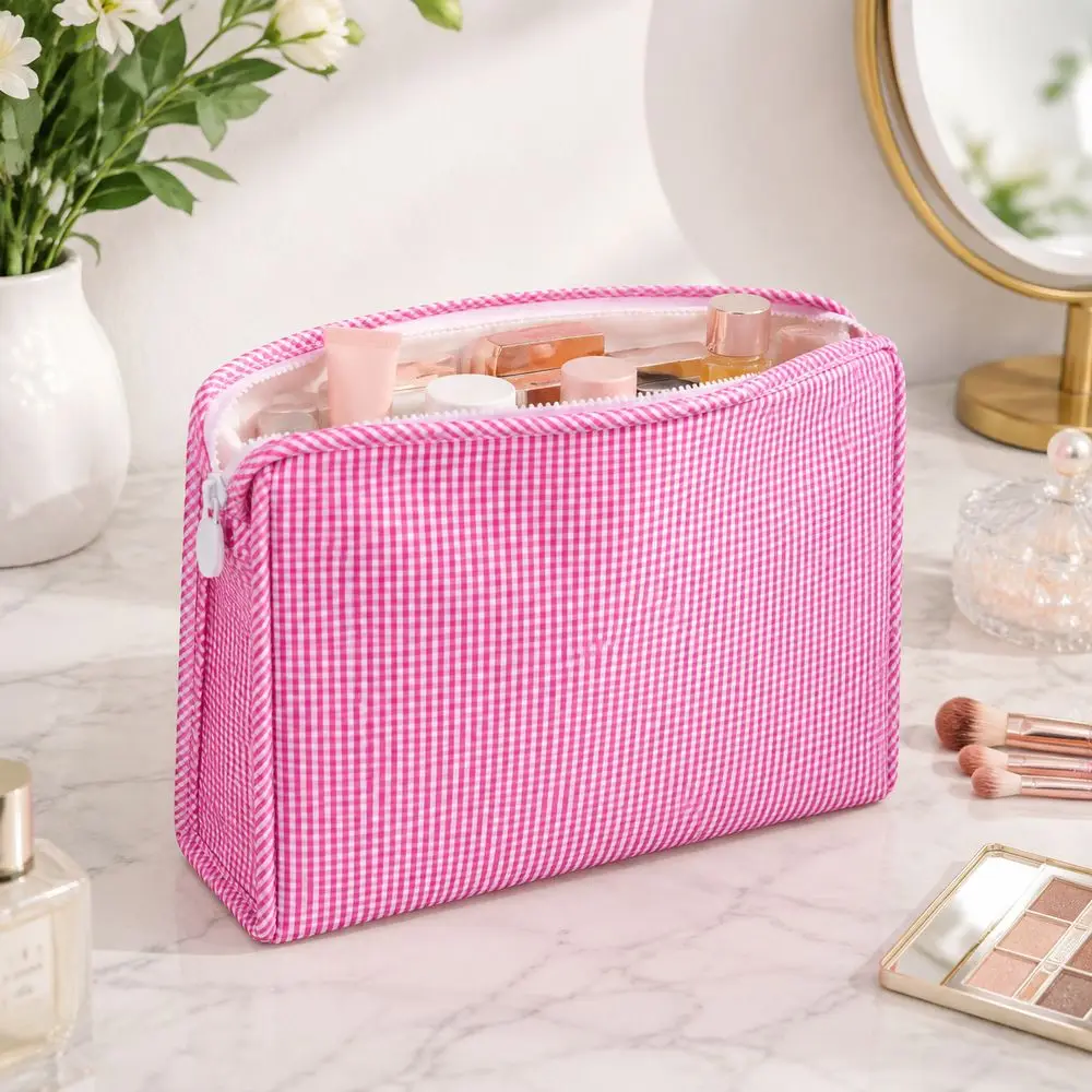 Gifts Plaid Pattern Makeup Bag Zipper Closure Fabric Cosmetic Bag Portable Wide Opening Toiletry Bag Travel Use