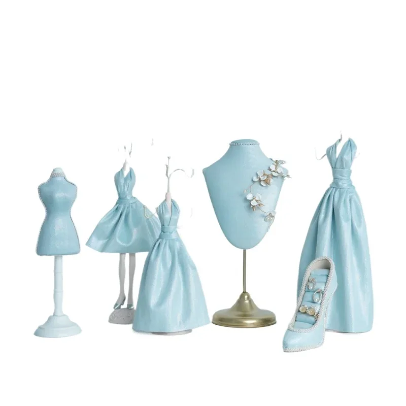 

Girl wind iron plaster jewelry rack, skirt ornament ins necklace earrings ring display props combination