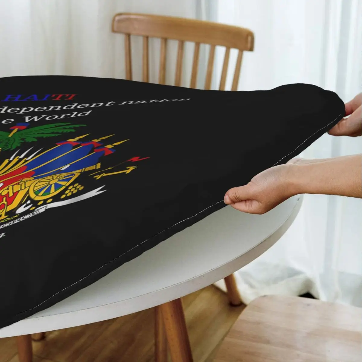 Haitian Flag Great For Independence Day Celebration Round Tablecloth Oilproof Table Cloth for Kitchen Events Dining Table Cover