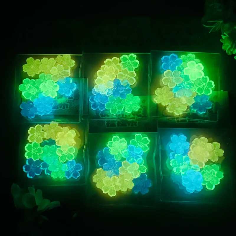 2024 Novelty Squishy Glows In The Dark Color Flowers Change Cherry Blossom Shine Squeeze Fingertip Toy Kids Girl Birthday Gift