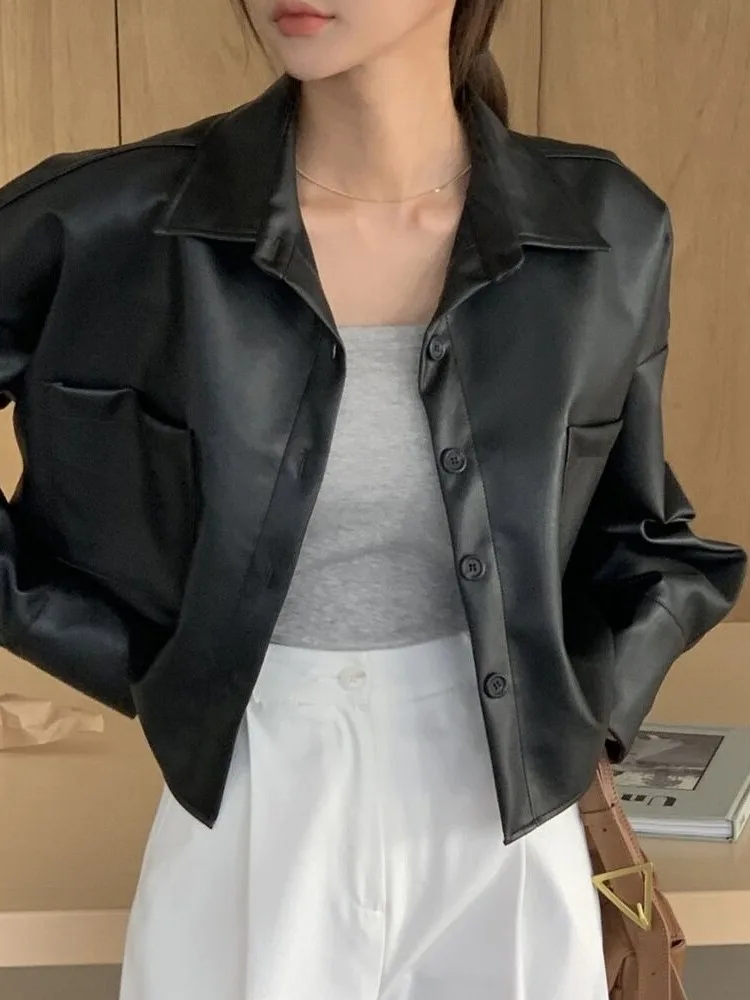 

Chic Bla Casual irt Sle Women's Leather Jaet Single Button Stand Collar Retro Top for Spring Faion Teenage Girls