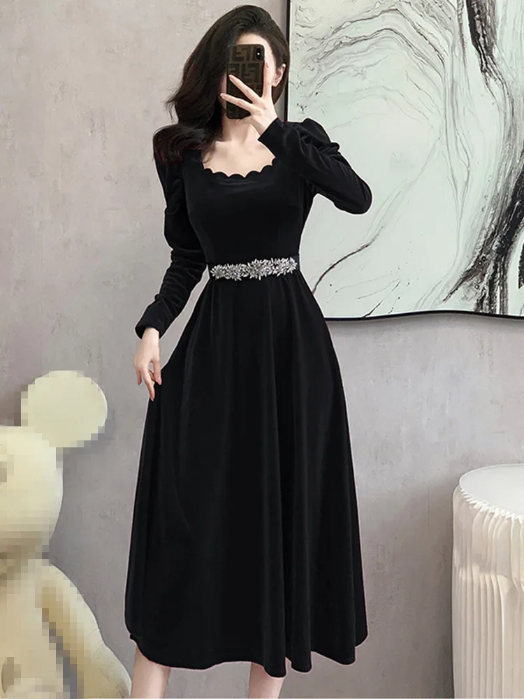 SMTHMA New Fashion Light Luxury Celebrity Velvet Dress Women\'s Square Neck Puff Sleeve Red Black Party Dress With Diamonds Belt