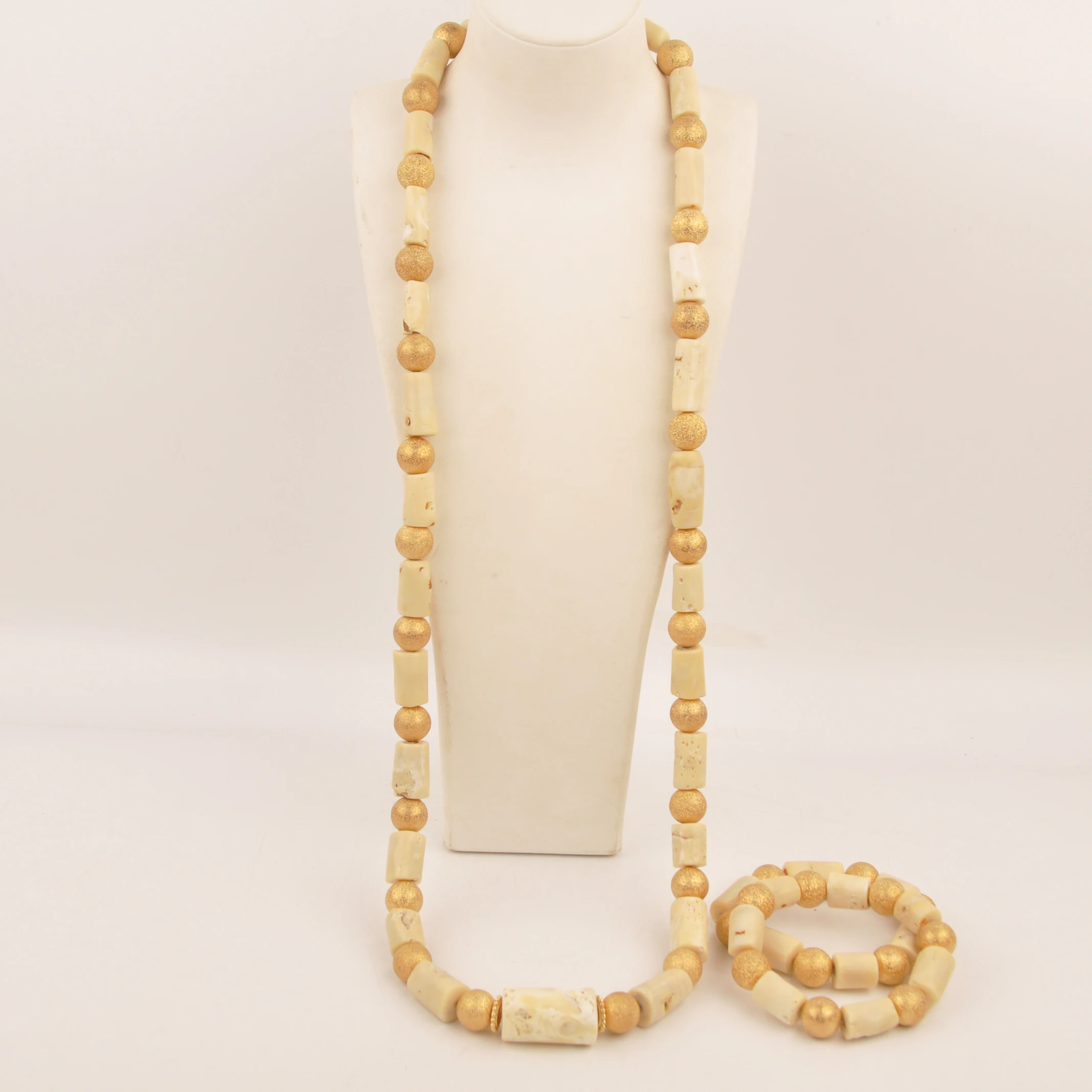 

Natural coral Nigerian Wedding Necklace Fashion jewelry collection White Africa