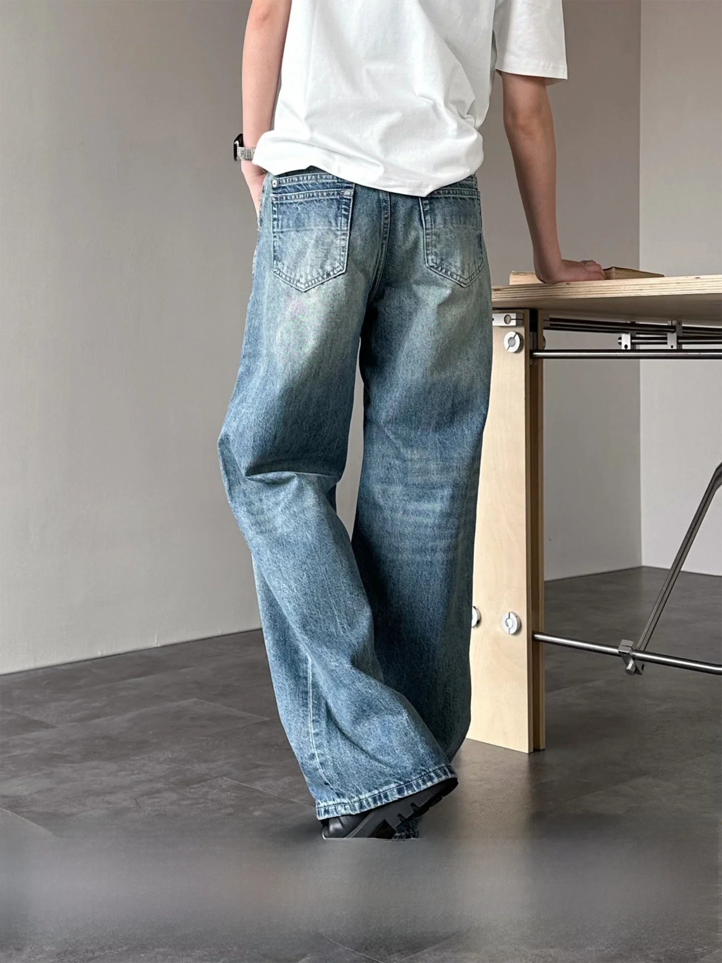 

High Waist Straight Leg Jeans Neutral Wash Casual Versatile Slimming Couples Long Pants Never Stay up Late American Style