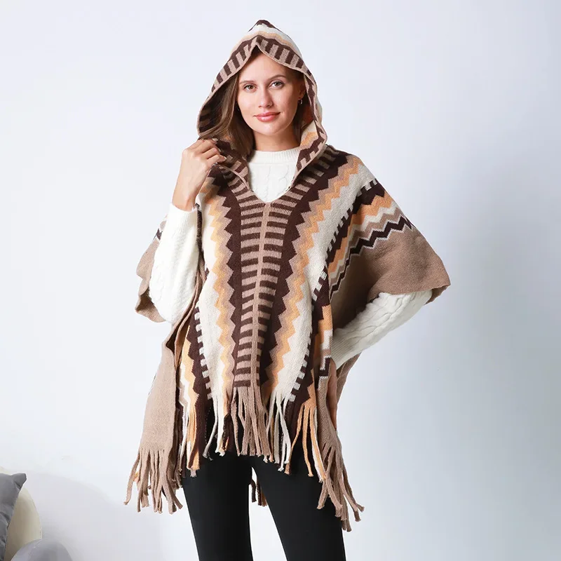 

Ethnic Style Shawl Made of Imitation Cashmere Material Thickened Knit Bohemian Tassel Cape Women Warm Scarf Ponchos