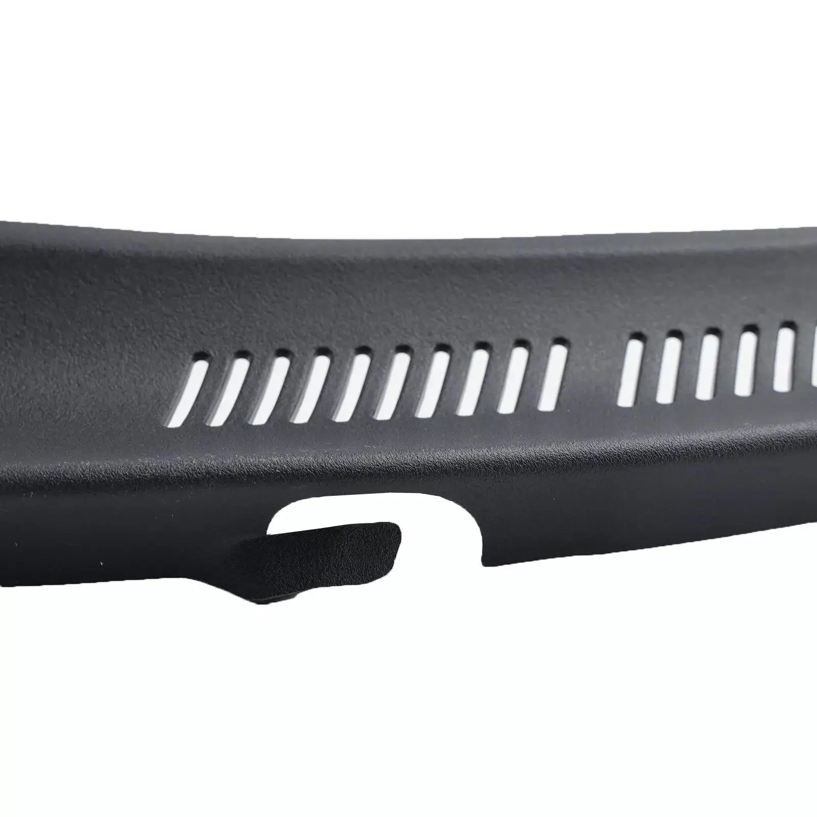 

Automotive Windshield Wiper Cowl Panel Grille Screen Cover for Mercedes Benz E Class W210 E300 E430 2108311058