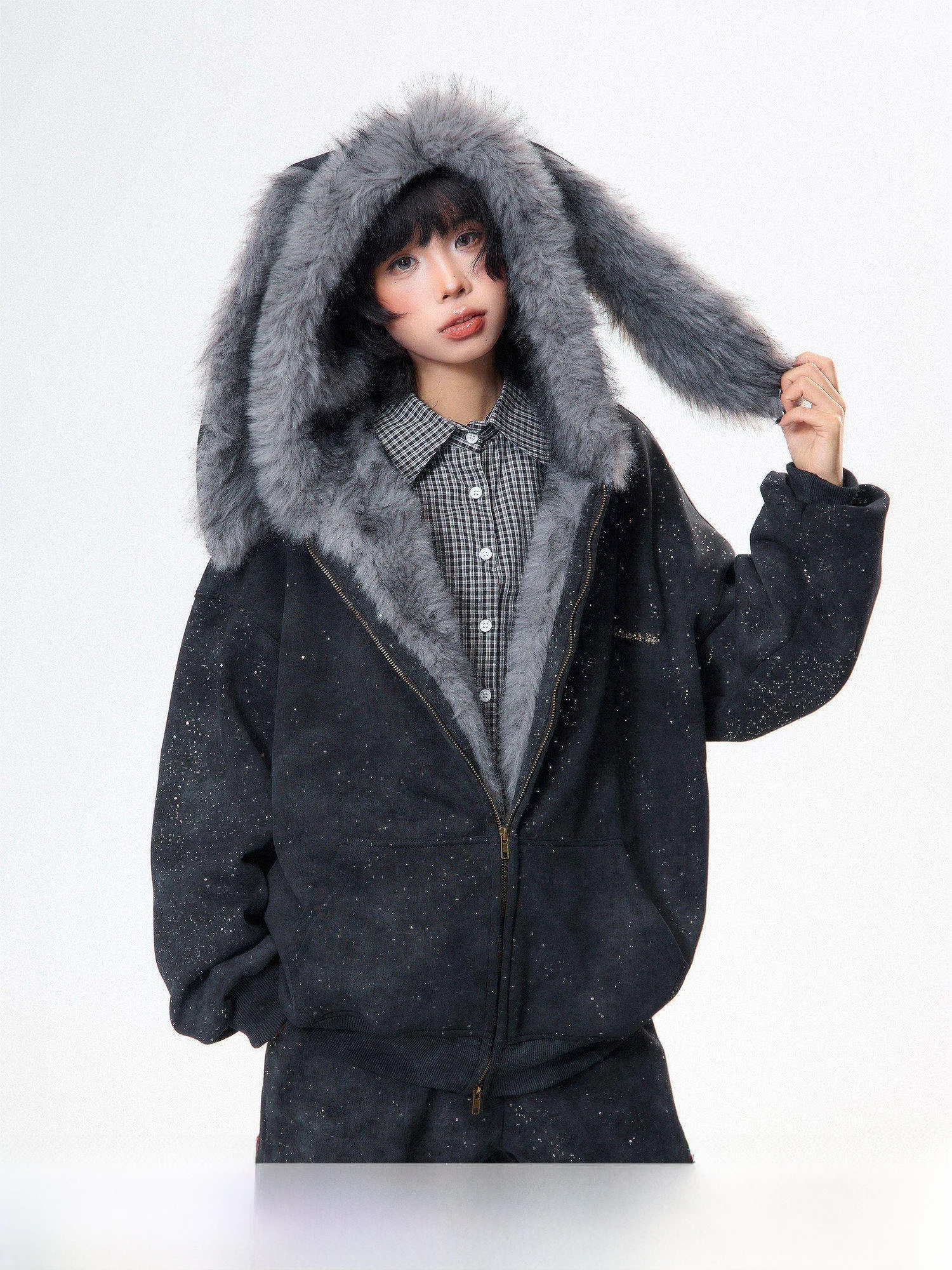 

Зимний комплект MKGO: толстовка с капюшоном и ушками кролика на меховой подкладке, свободный повседневный теплый кардиган-пальто, комплект из двух предметов для женщин