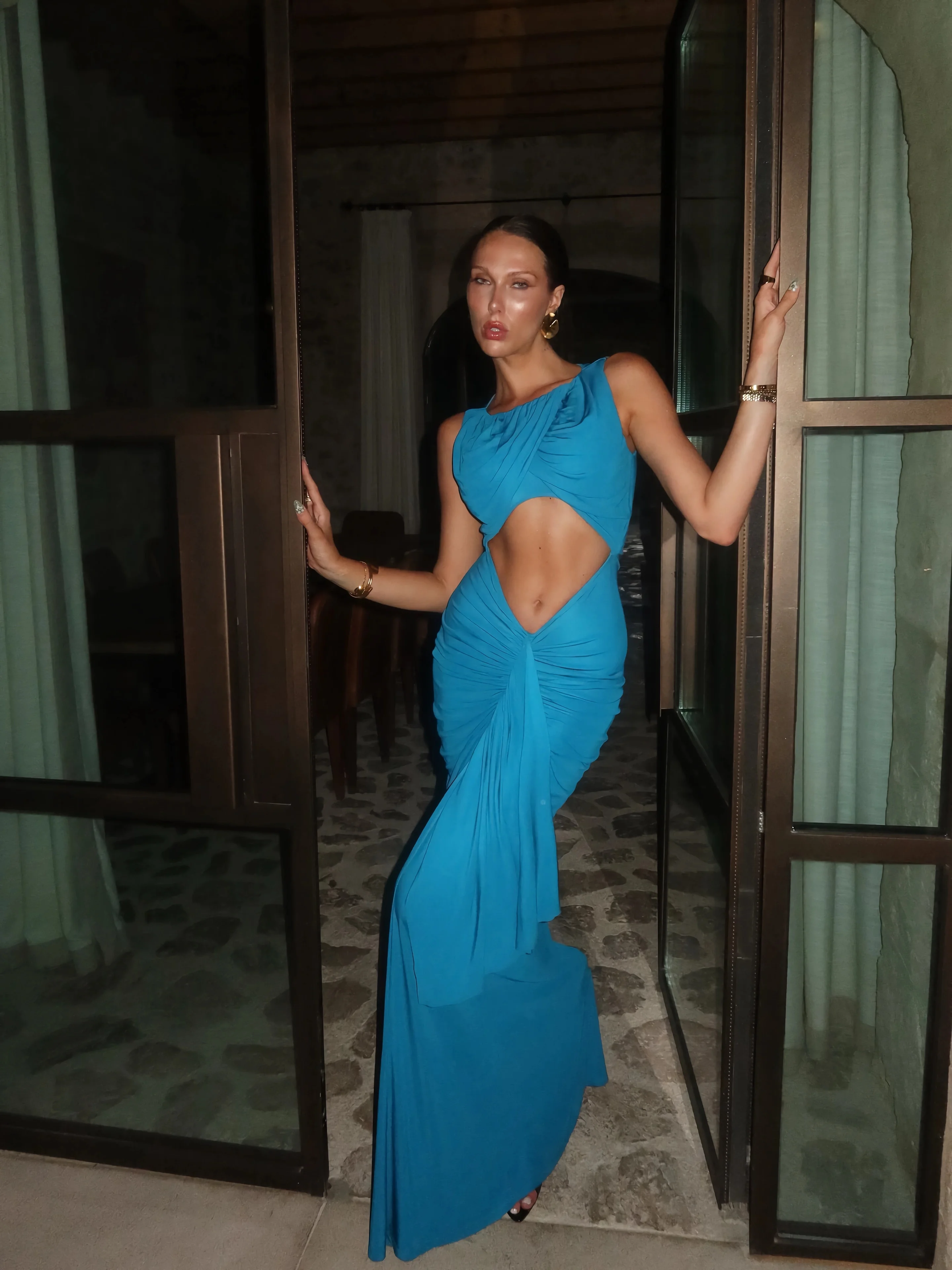 أزياء الأزرق قطع فستان ماكسي المرأة مثير عالية الخصر التخسيس ثوب مسائي بلا أكمام فساتين الحفلات الأنيقة نمط المشاهير