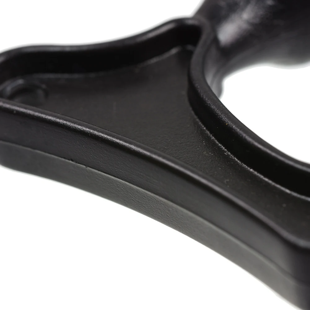 

Совершенно новые шипы для обуви для гольфа, съемник для ногтей, 13 г, 1 шт., 7*7*2 см, черные шипы, шпильки для удаления, легкий пластик, портативный