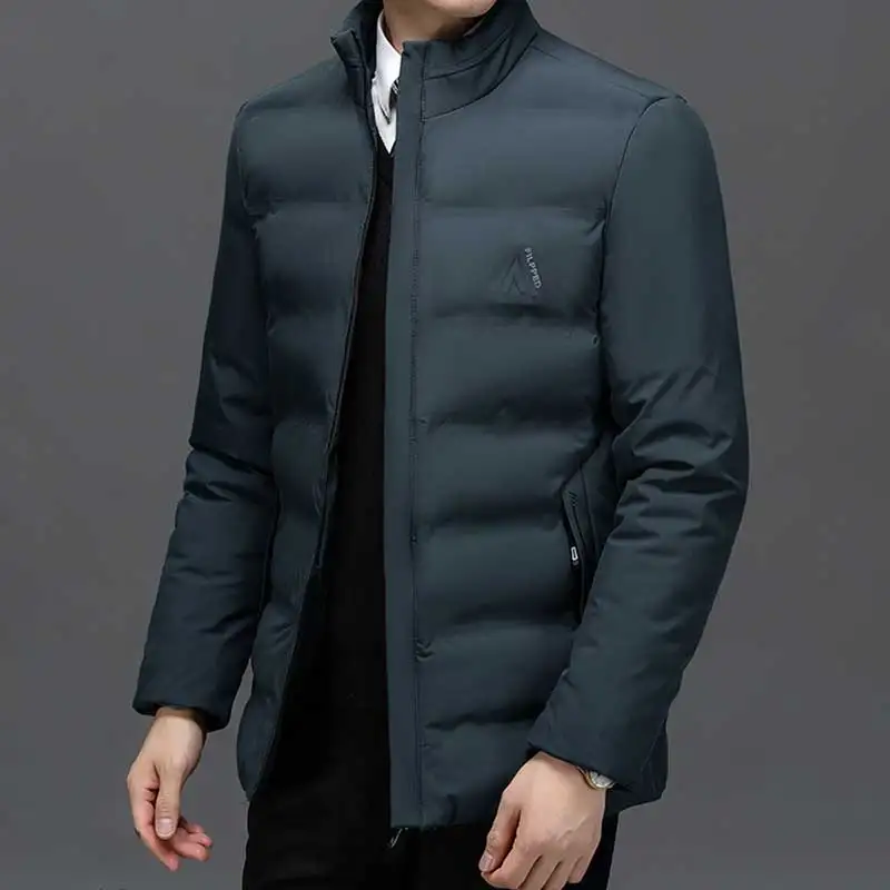 Jaqueta masculina de pelúcia à prova de vento, parka casual, monocromática, grossa e quente, tamanho grande, moda masculina, inverno