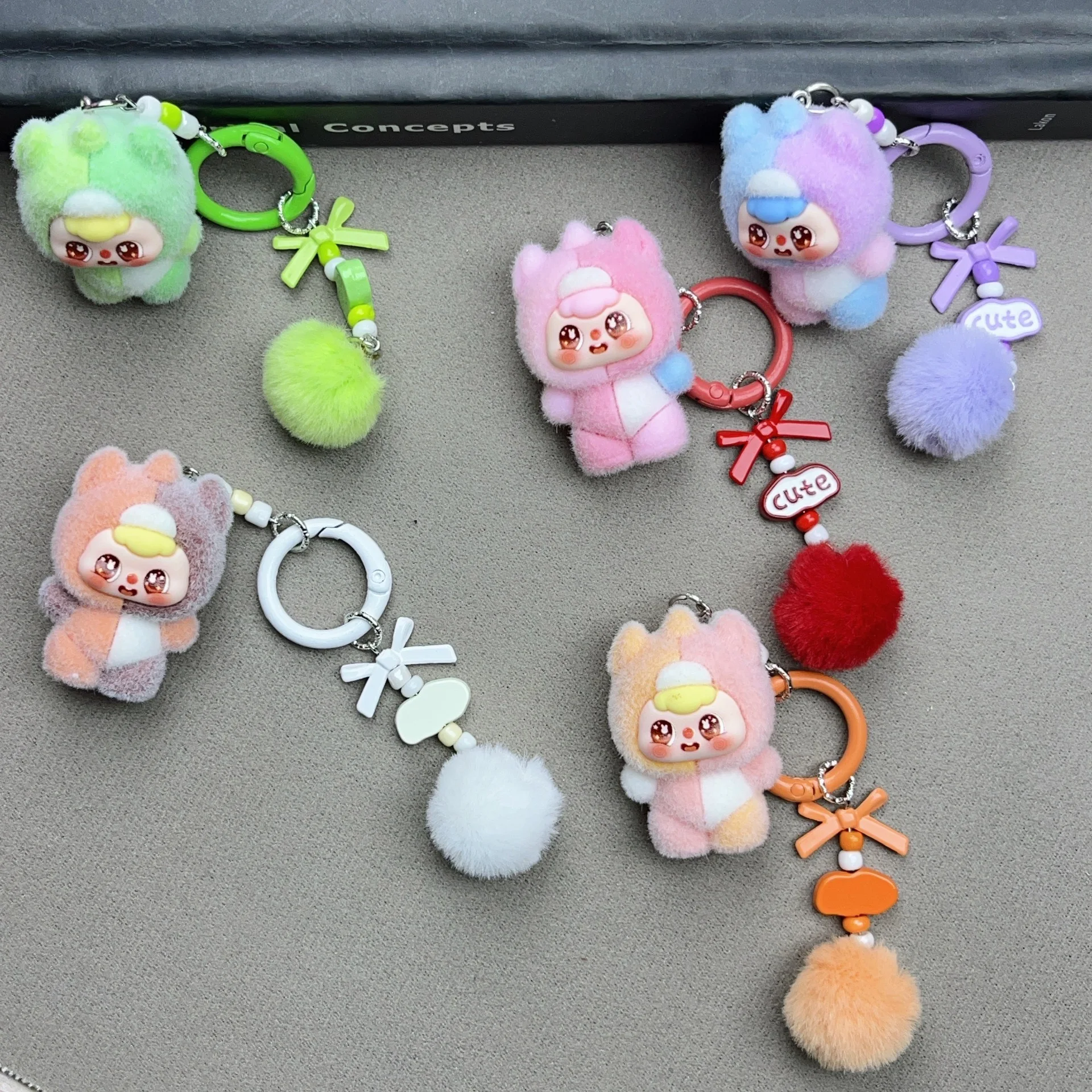 

Креативный мультяшный детский брелок с тремя подвесками, милый автомобильный брелок, аксессуары, забавный детский подарок, рюкзак, ювелирное украшение, сумка, подвесная