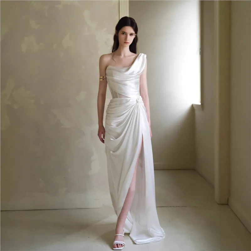 

New high-end banquet fishtail toasting light luxury niche dress