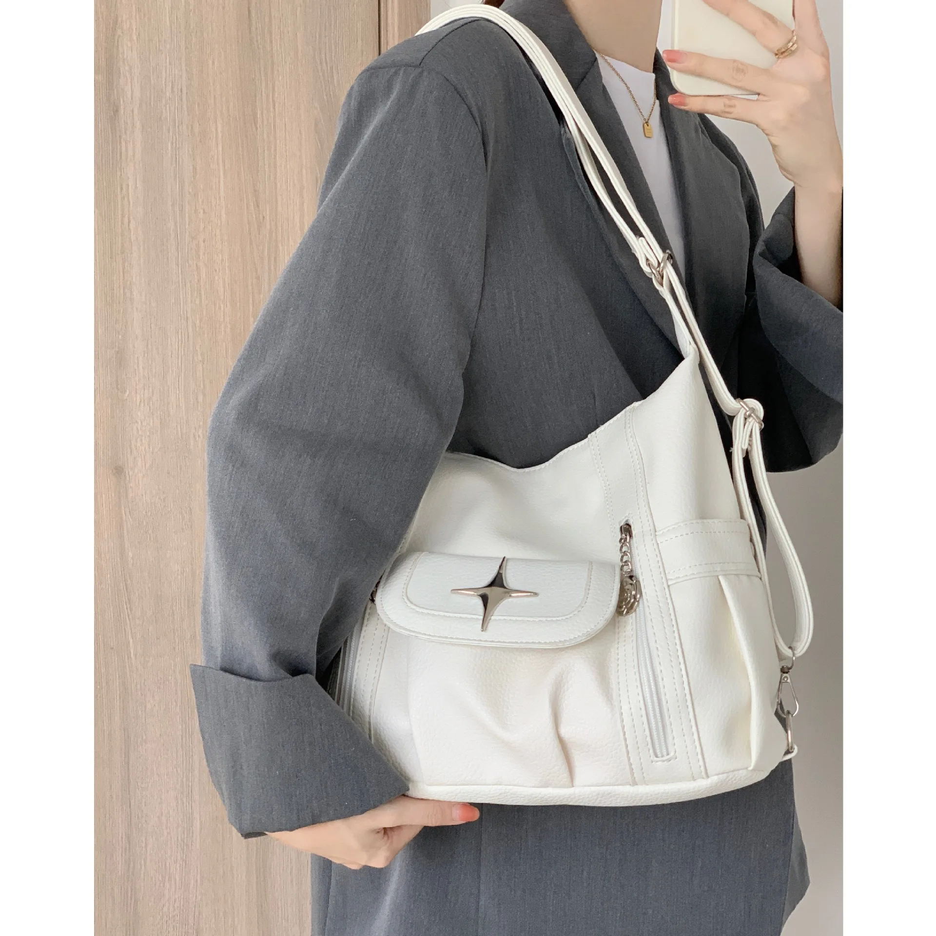 Bolso de hombro de cuero Pu suave para mujer, bolso de mano, correa de hombro ajustable, gran capacidad, compras, trabajo, blanco