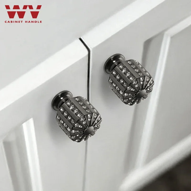 

YM Crystal Kitchen Cabinet Drawer Dressers Handle Light Wardrobe Door Knobs Diamond Pulls Knobs Single Hole Decor Furniture