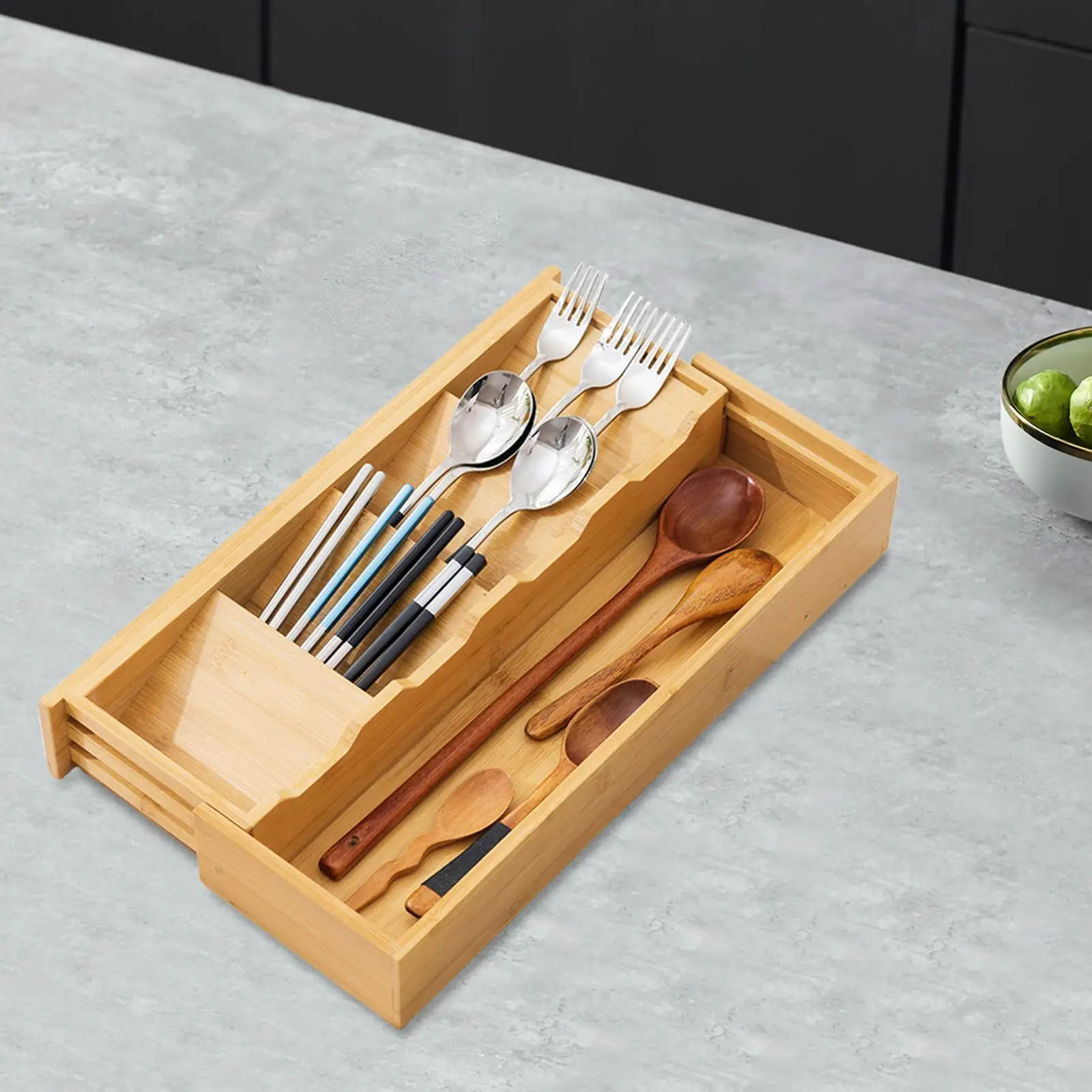 

Kitchen Drawer Organizer Expandable Bamboo Versatile Silverware Holder Dividers Organizer Cutlery Holder for Knives Forks Spoons