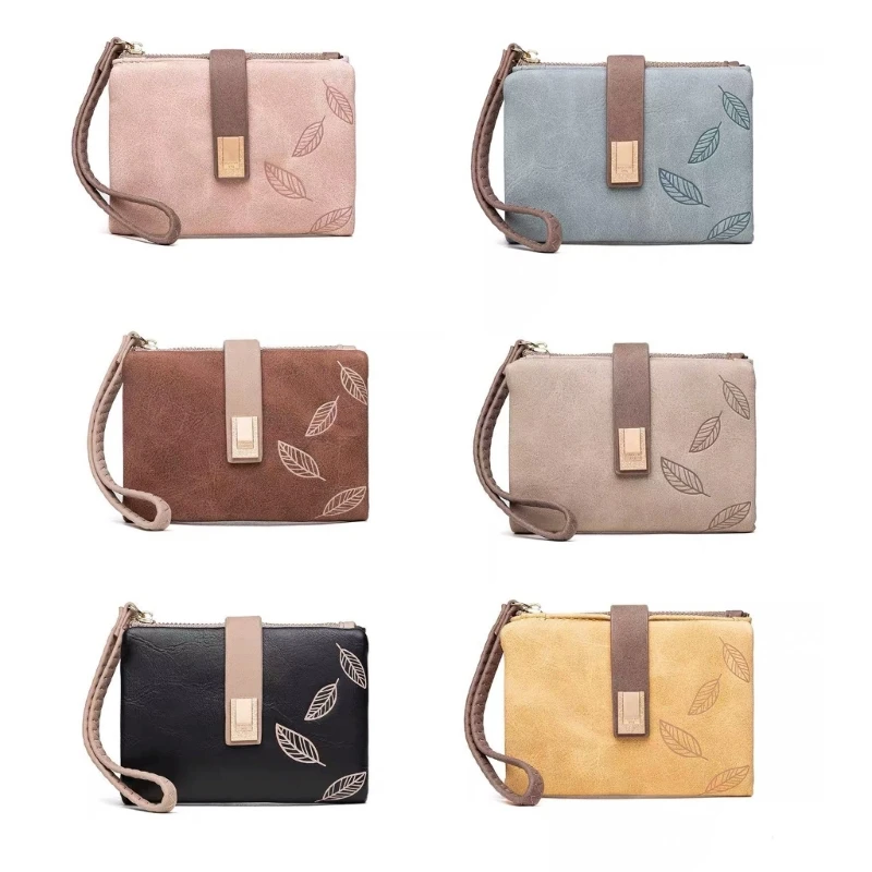 

Удобный держатель для монет на молнии с отдельными секциями. Прочный и удобный в переноске. Подходит для всех возрастов.