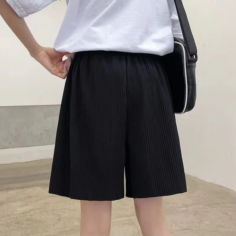 2024 Summer New Women\'s Loose Shorts Fashion Trend Wide Leg Shorts Pleated Women Sports Casual Shorts