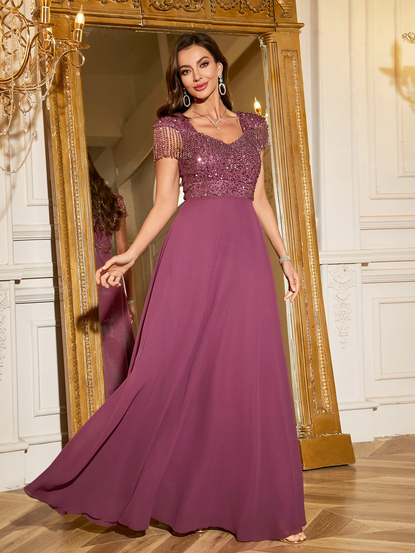 فستان وصيفة العروس للسيدات من UNITHORSE بخط عنق ماسي وأكمام شرابة مطرزة، فستان شيفون بخصر مطرز بالترتر بلون سادة