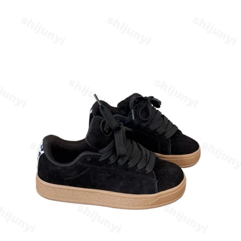Zapatos informales con plataforma para hombre, zapatillas vulcanizadas con cordones cruzados, cómodas, antideslizantes para exteriores, primavera y otoño, 2025