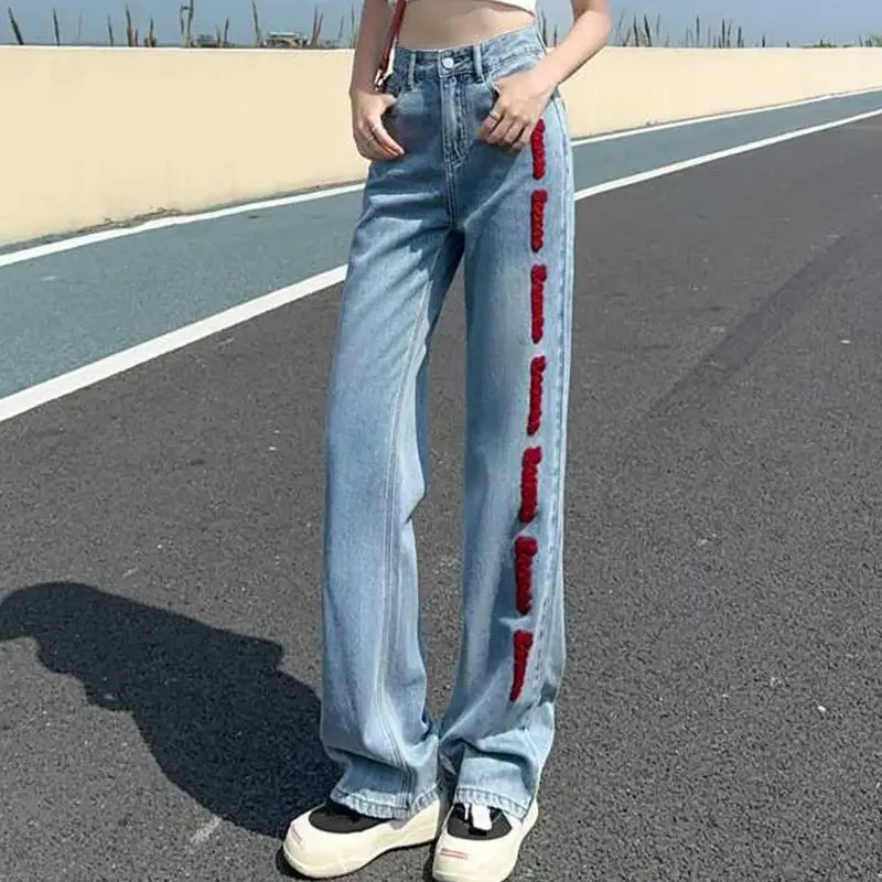 Jeans Denim Pinggang Tinggi Perca Merah Antik Celana Kaki Lebar Lurus Panjang Bordir Amerika Serbaguna Awal Musim Gugur Wanita