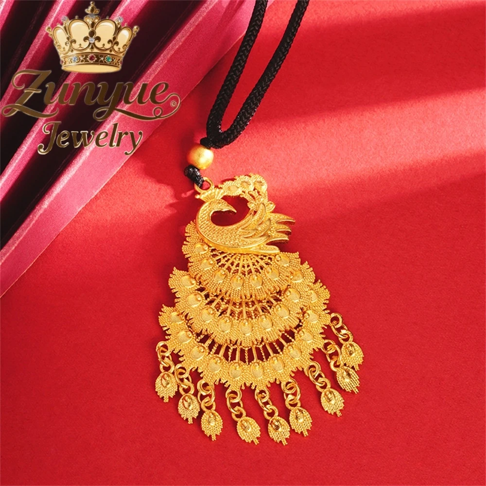 

Sand Gold Necklace Tassel Peacock Necklace Exquisite Jewelry Luxury Quality Jewelry Fashion Jewelry Exquisite Elegant Charms