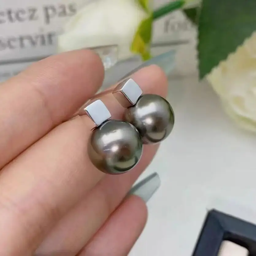 stunning pair of 10-11mm tahitian round black green pearl stud earring 925s