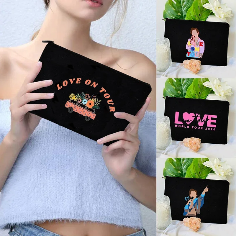 Love on Tour Concert Makeup Bag para homens e mulheres, estojo cosmético, saco de batom, saco de lápis, organizador de viagem escolar, 2023 moda