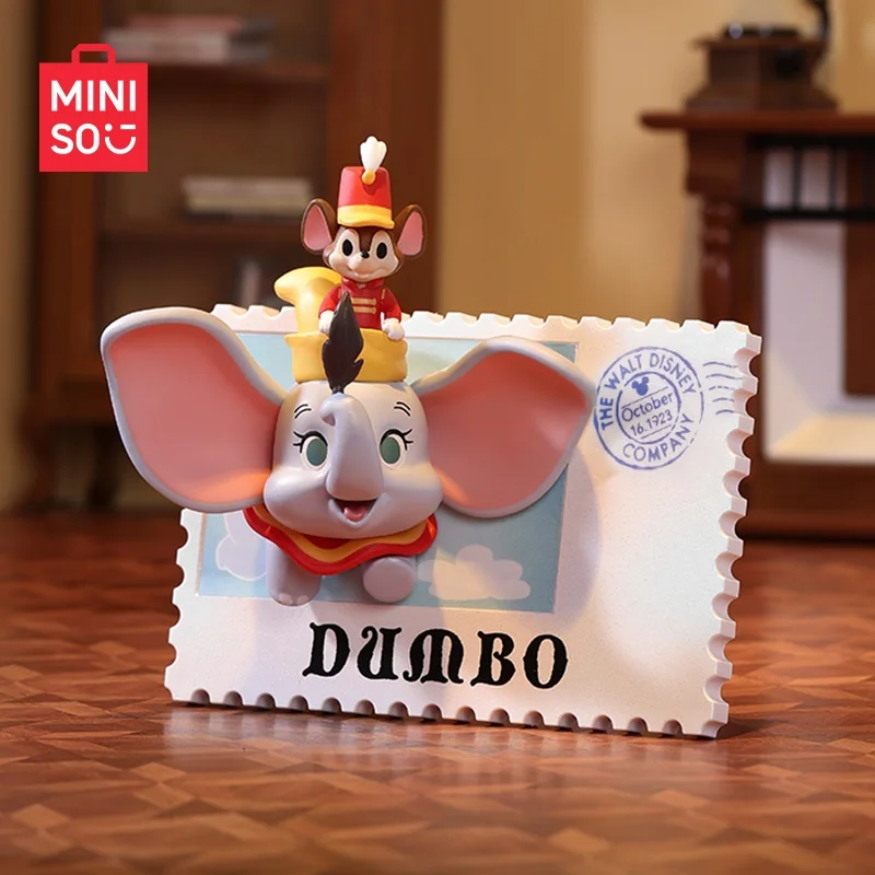 Miniso Disney Retro Stamp Blind Box, pegatina de refrigerador, regalo hecho a mano, colección de Anime, cumpleaños, Winnie Stitch, caja misteriosa