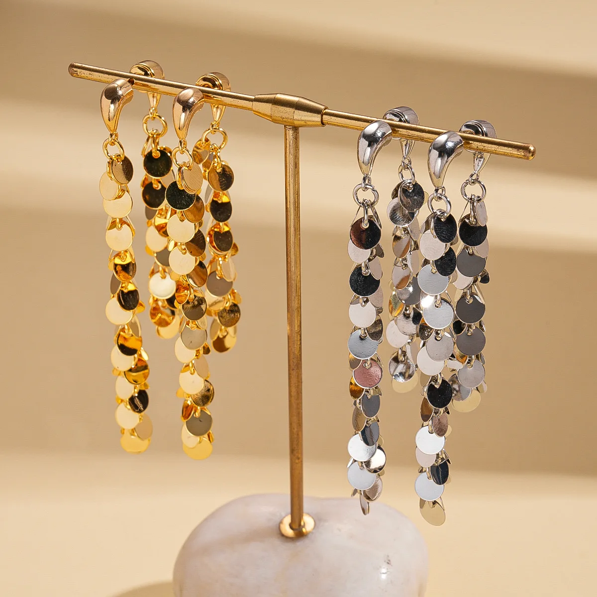 Metallic sense geometry sequins silver needle earrings individual fashion senior sense earrings