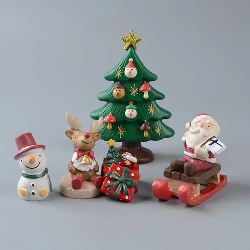 شجرة عيد الميلاد سانتا كلوز مقطورة زلاجة الأيائل ثلج شخصيات صغيرة لتقوم بها بنفسك سطح المكتب المنزل المشهد الديكور نموذج لعب لعيد الميلاد