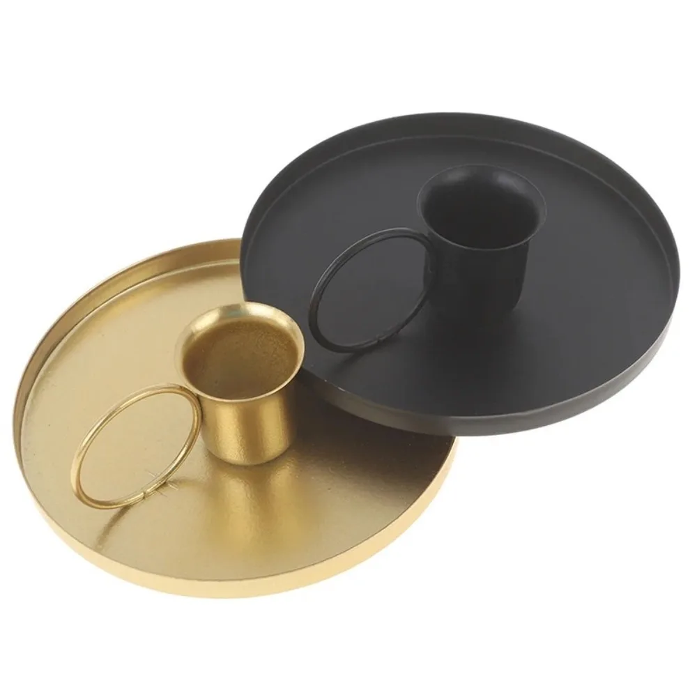 

Vintage Candle Holder Metal with Handle Round Candlestick Portable Lightweight Candle Stand Home Wedding Decorations