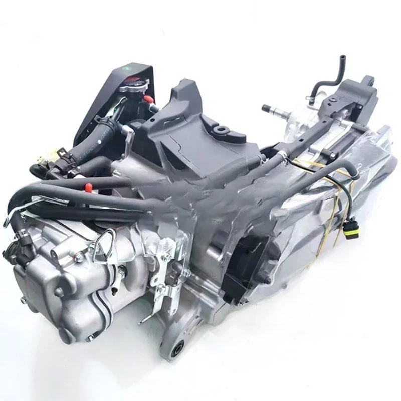 Modified motorcycle water-cooled PCX150 EFI 4V silent start engine