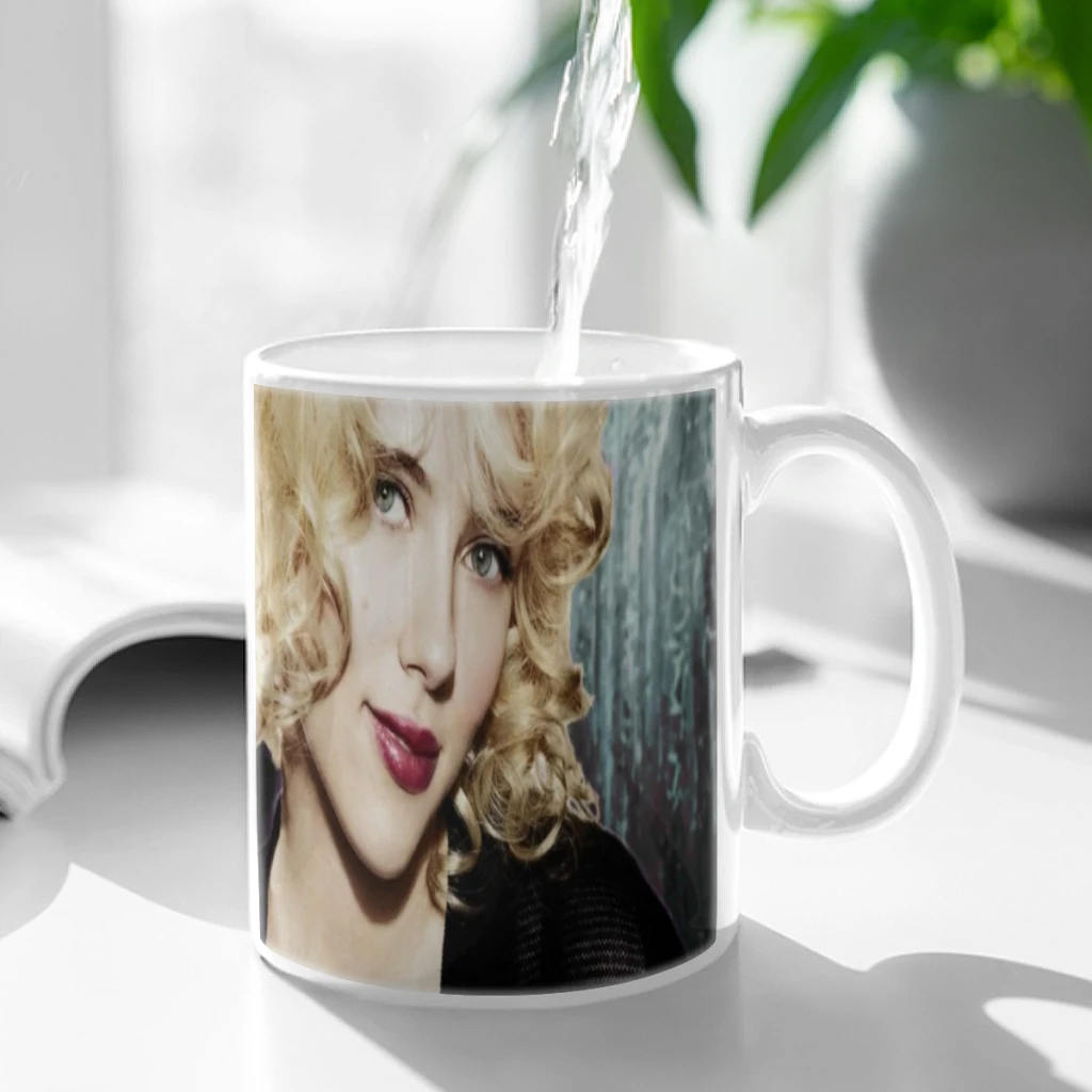 

Famous Scarlett Johansson Sexy Ceramic Mugs Coffee Cups Milk Tea Cup ins Oatmeal Breakfast Mug Drinkware Kitchen