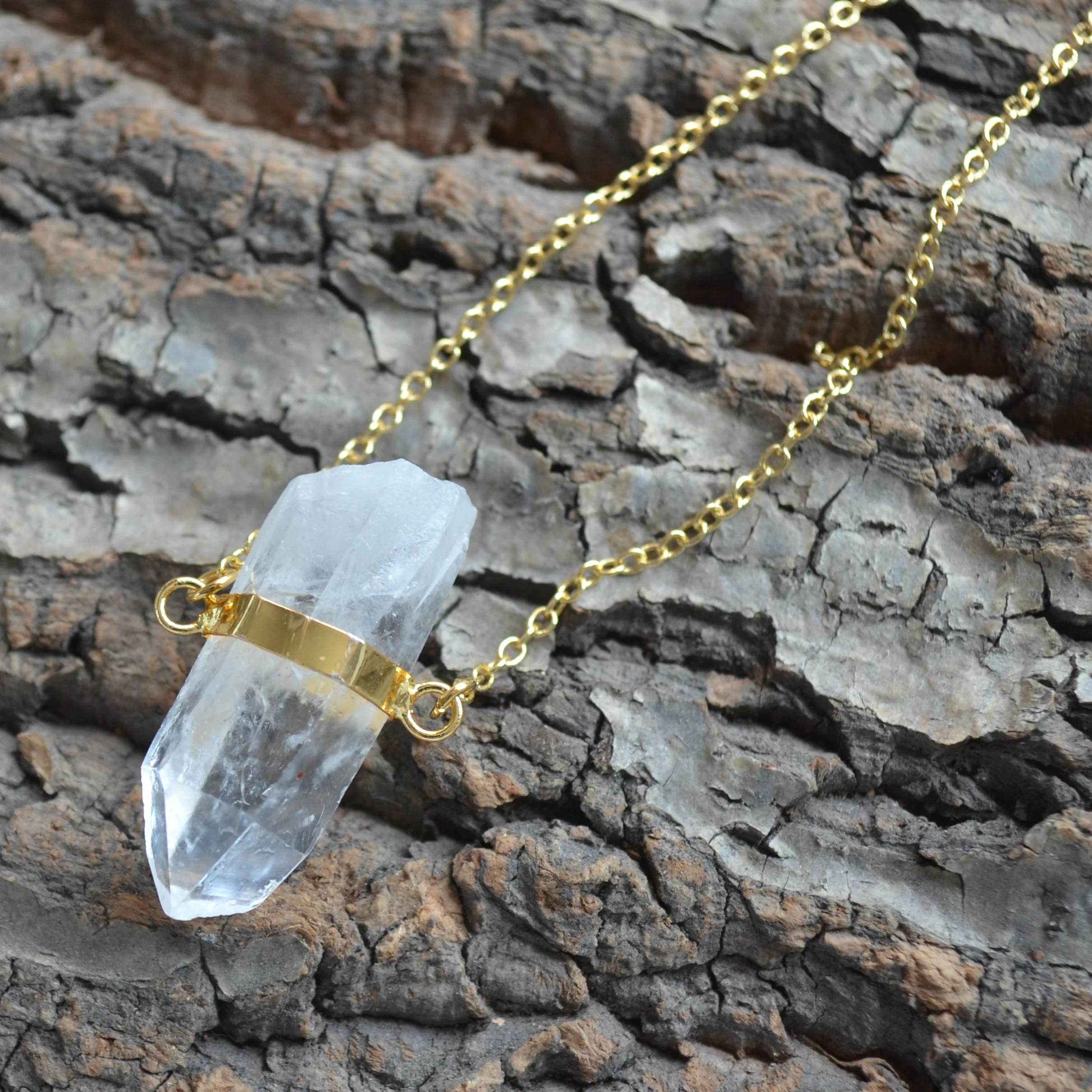 

Nature Clear quartz pendant necklace Fashion crystal point pendant women jewelry