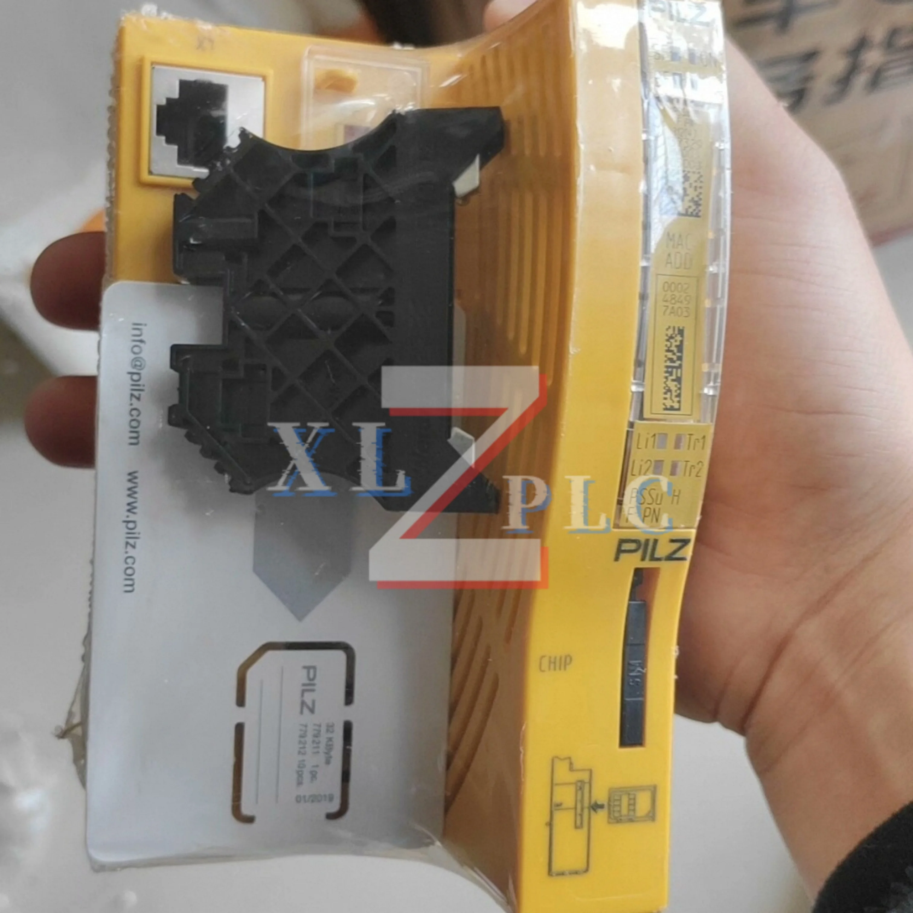 Модуль ПЛК 312043 PSSu A EC 312085 PSSu H FS SN SD новый в наличии