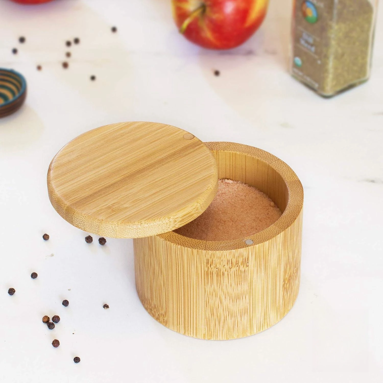 Bamboo Small Salt and Pepper Bowls, Divided Salt Cellar With Swivel Lid and Spoon, Seasoning Containers With Magnetic Lid to Kee
