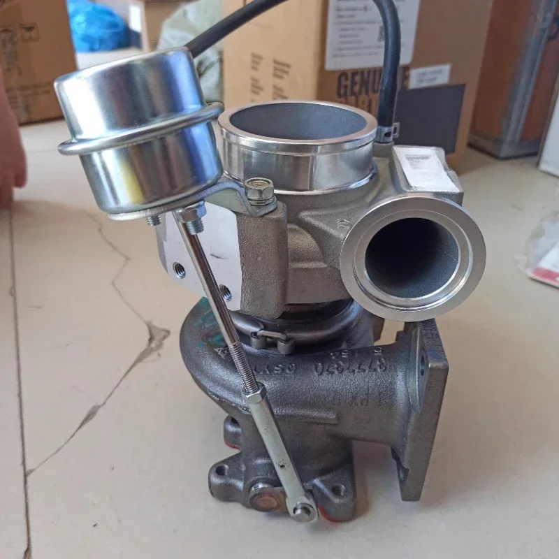 

Applicable to Futian Cummings Engine Accessories Isf2.8/Isf3.8 Supercharger Beiqi Futian Engine Accessories Hot sales