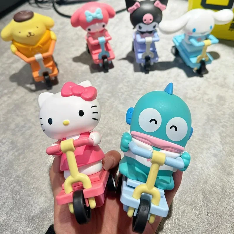 Sanrio Scooter Serie Scatola Cieca Figura Kuromi Cinnamoroll Pompon Purin Kerokero Keroppi Action Figurine Modello Statua Giocattoli Regalo