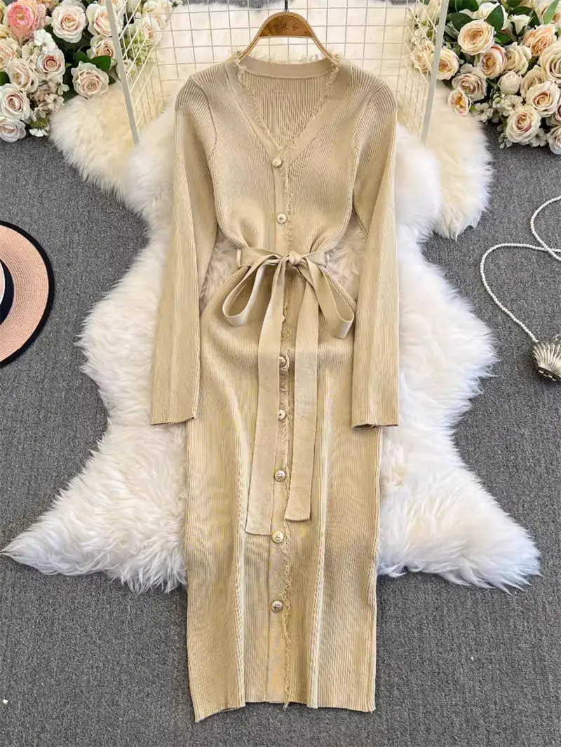 Vestido de malha com decote em v para mulheres, vestido slim fit, vestido de manga comprida, estilo francês, fundo leve, luxo, K2193, outono e inverno