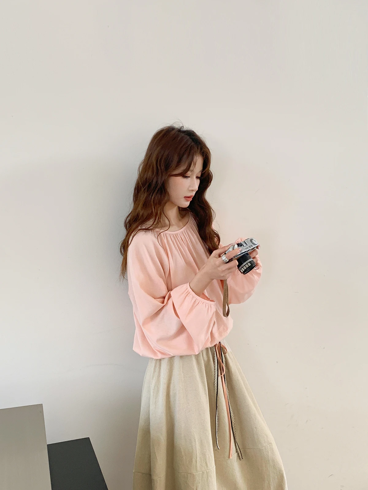 

Loose Korean Style Women's Shirt round Neck Lantern Sleeve Waist Cinched Top Weekend Spring New Arrival Cotton Rayon Blend