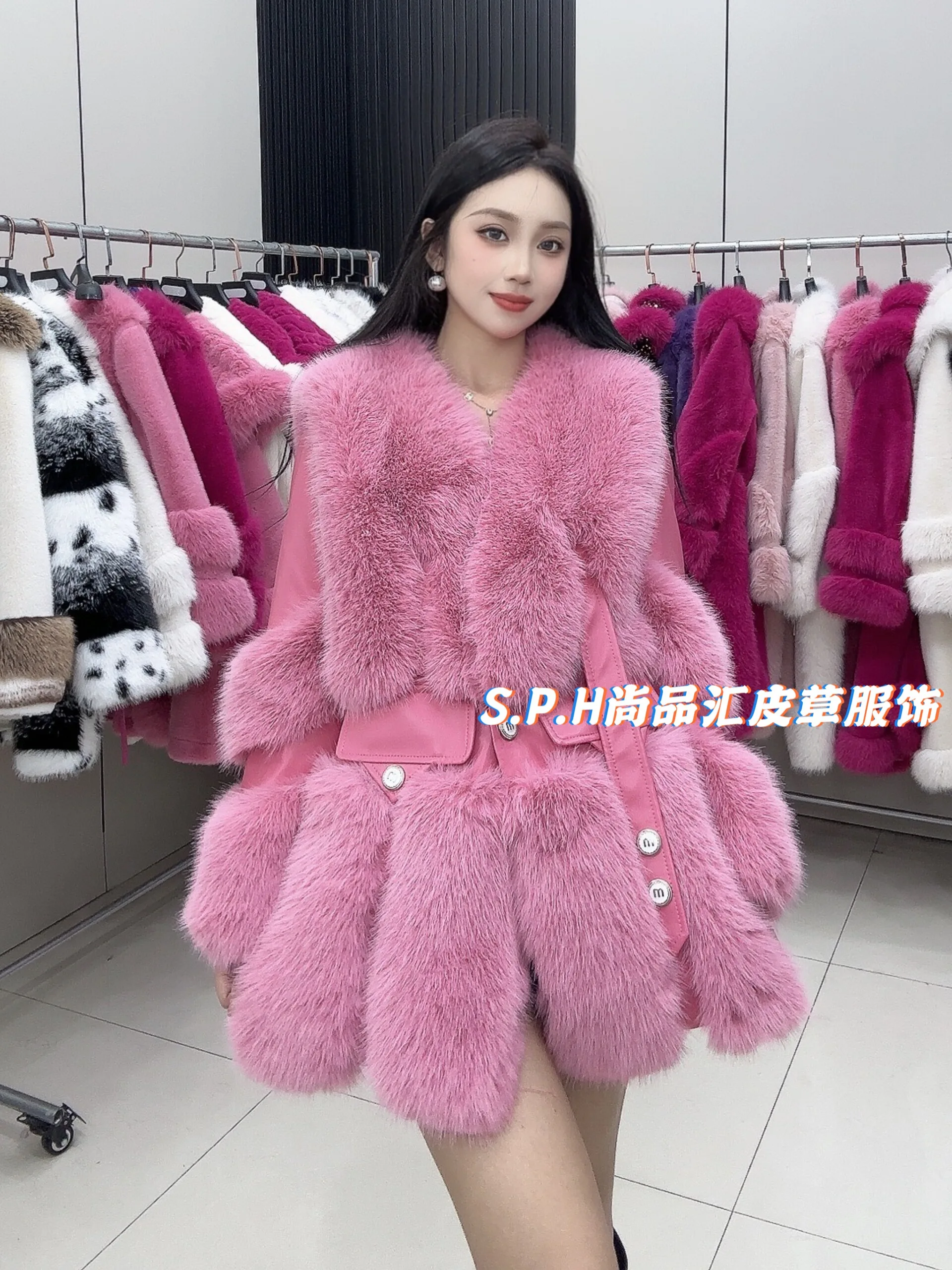 Temperament lady Faux Fur Coating Medium and Long V-neck Long-sleeved European Mink Belt Winter Clothes Women 2024 fashion Coats