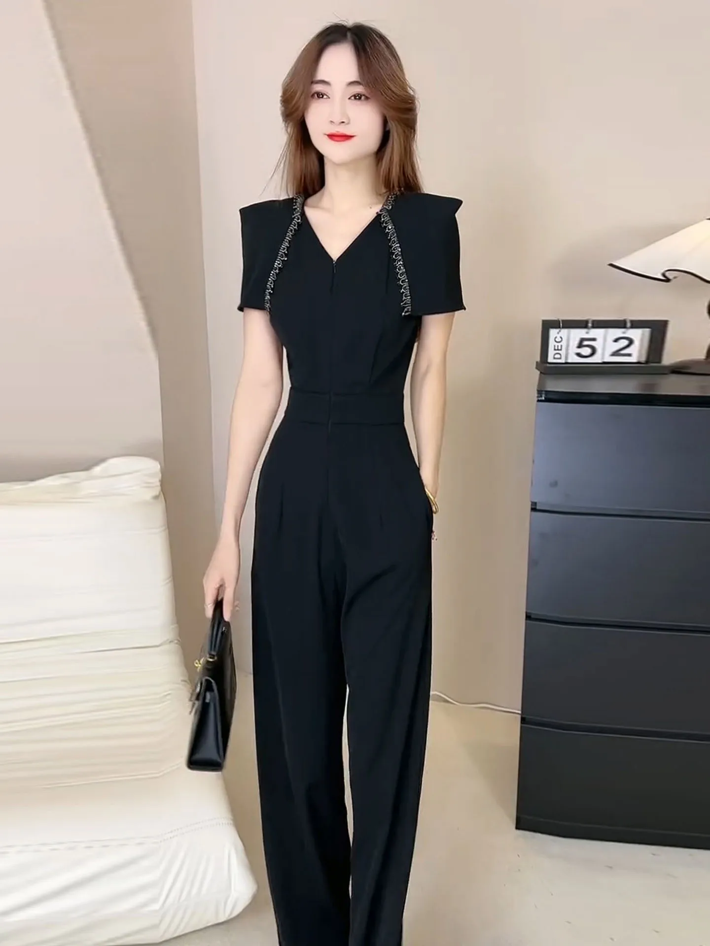 Ele Diamond Embedded V-Ne-Piece Pants High Waist Wide Leg Suit for Women Faionable Anti-Aging Summer High-End Fee...